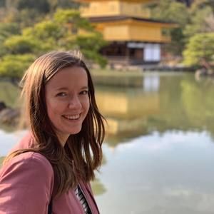 Meet your Posher, Lina